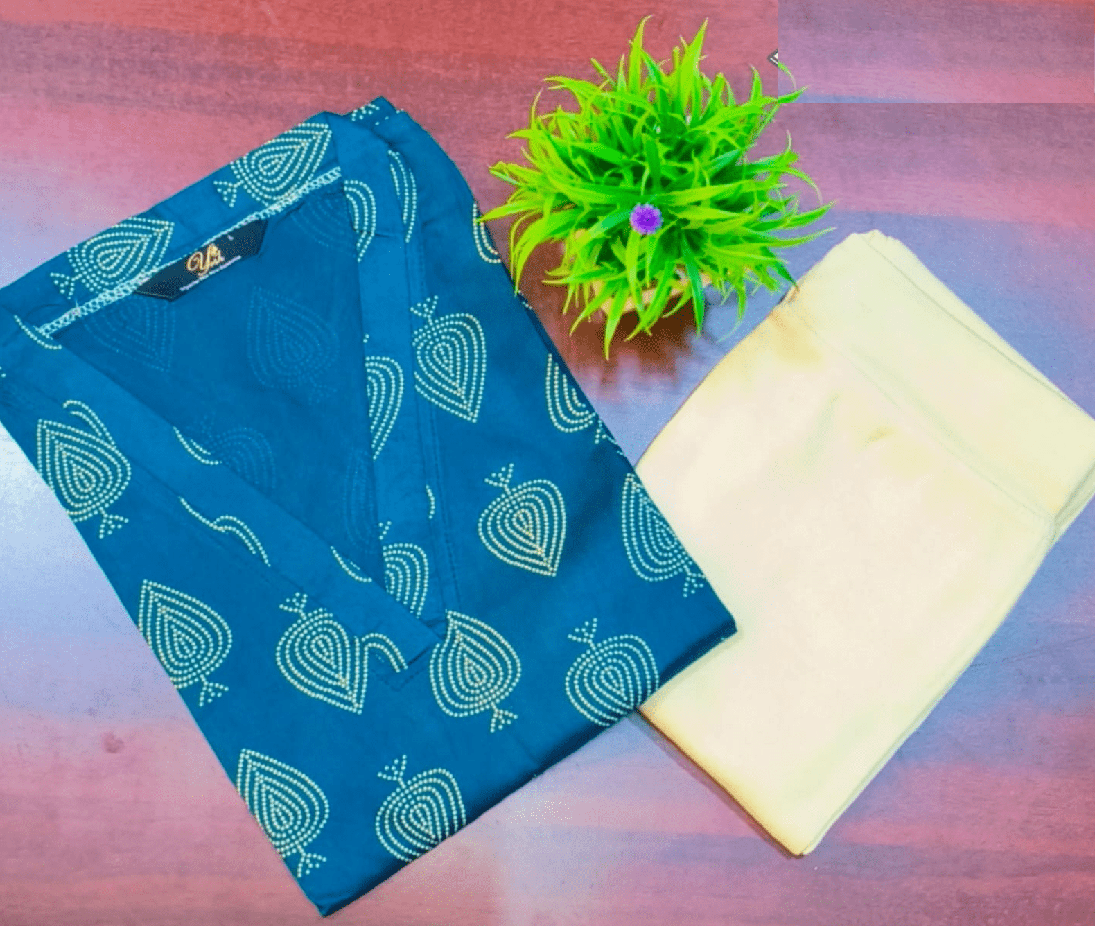 360 Rs kurti with jeggings