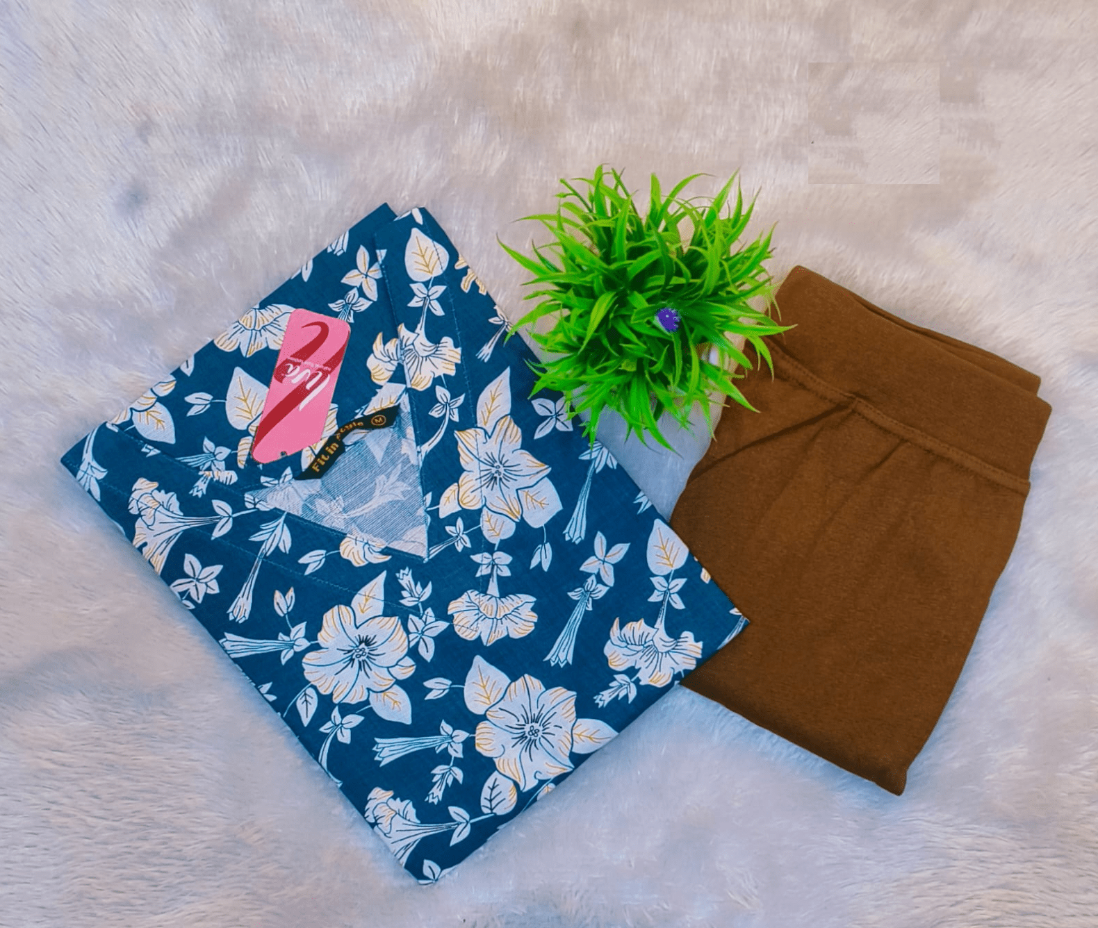 360 Rs kurti with jeggings