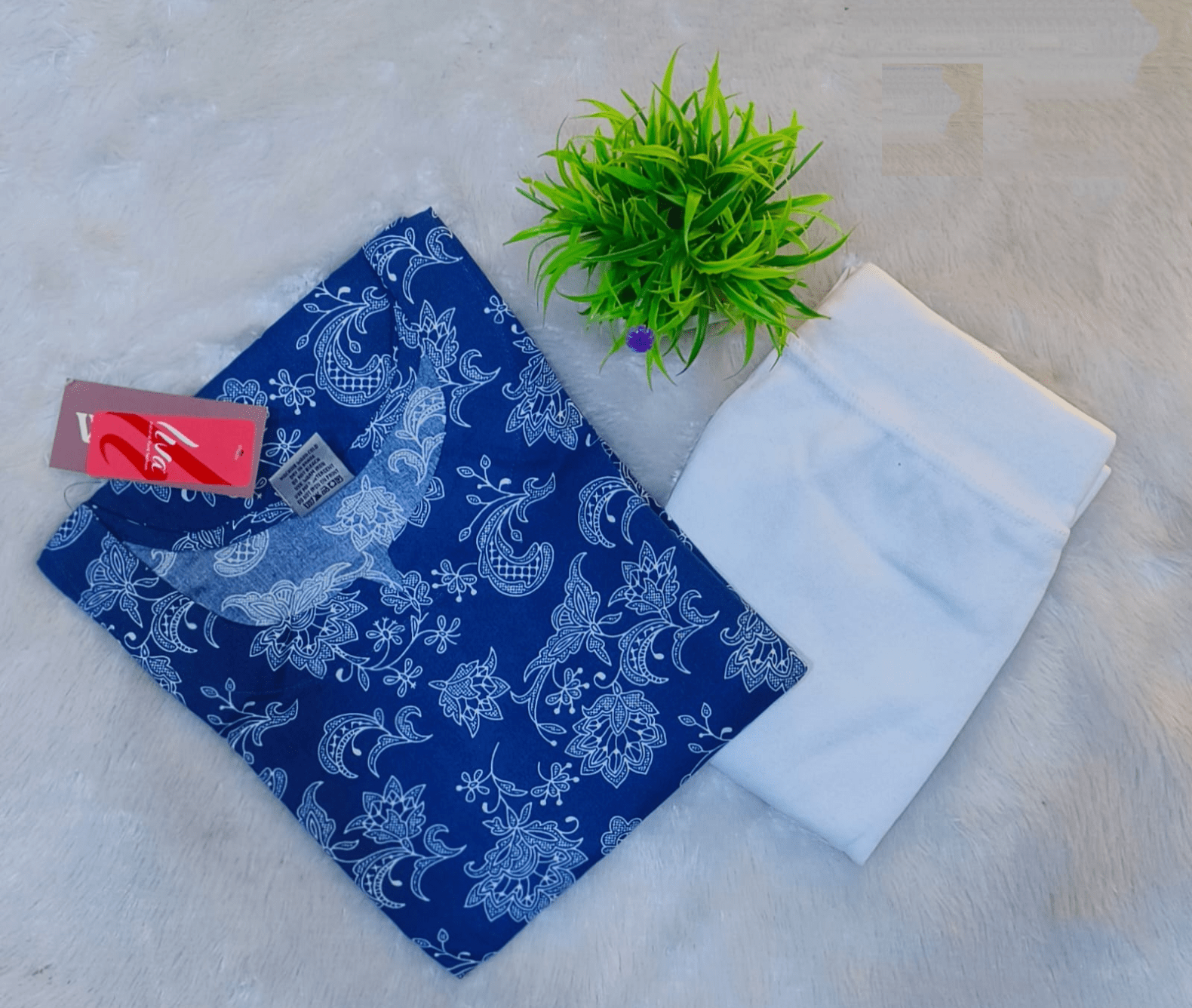 360 Rs kurti with jeggings