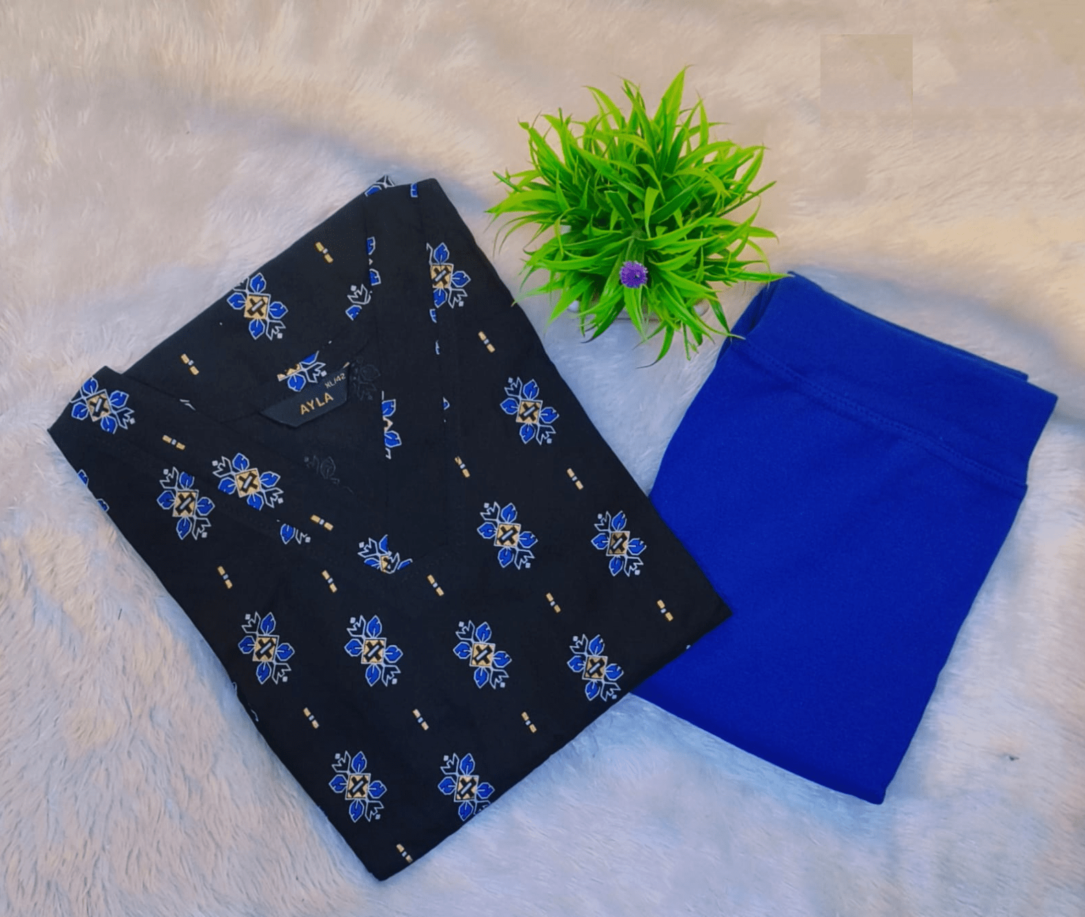 360 Rs kurti with jeggings