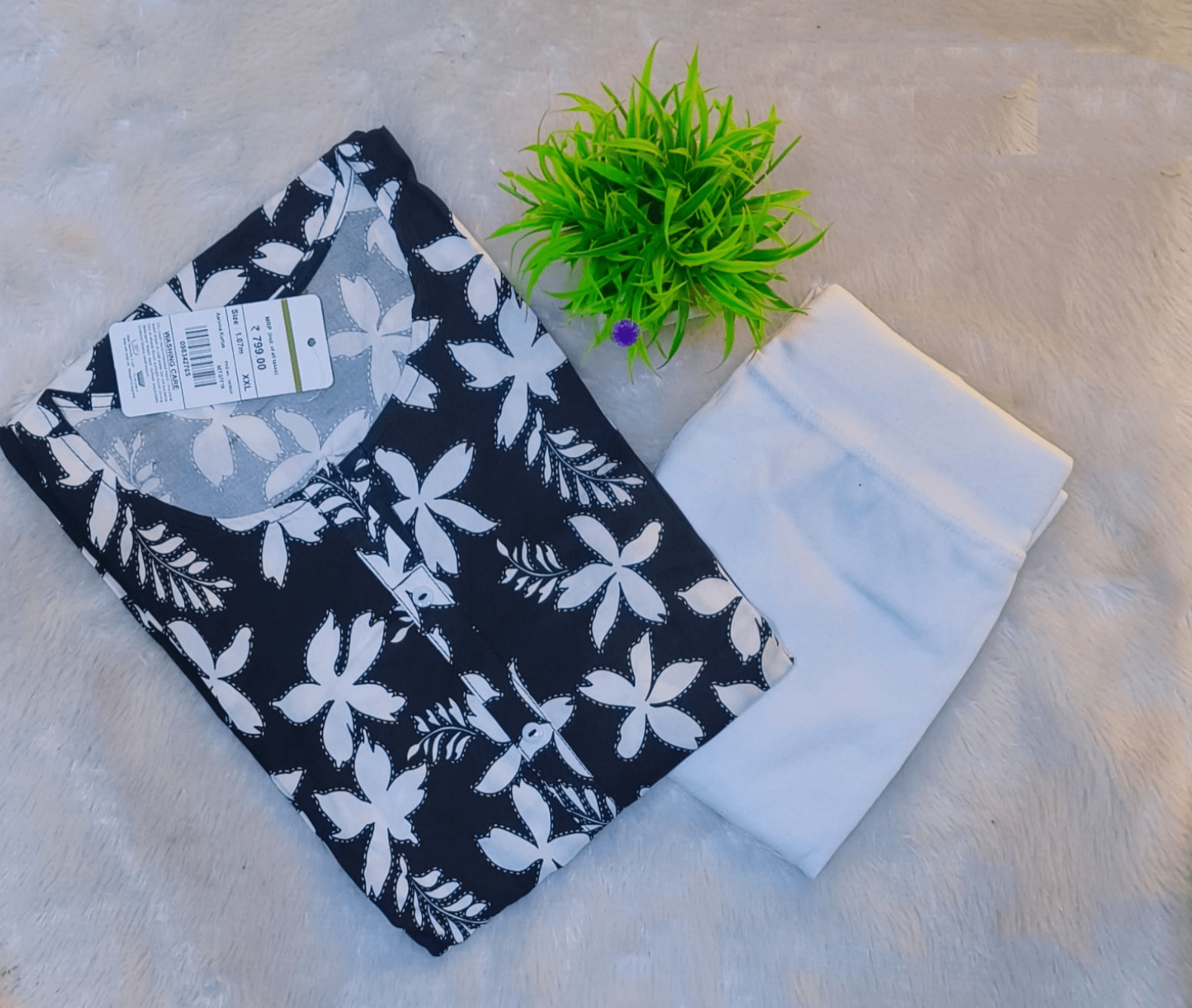 360 Rs kurti with jeggings