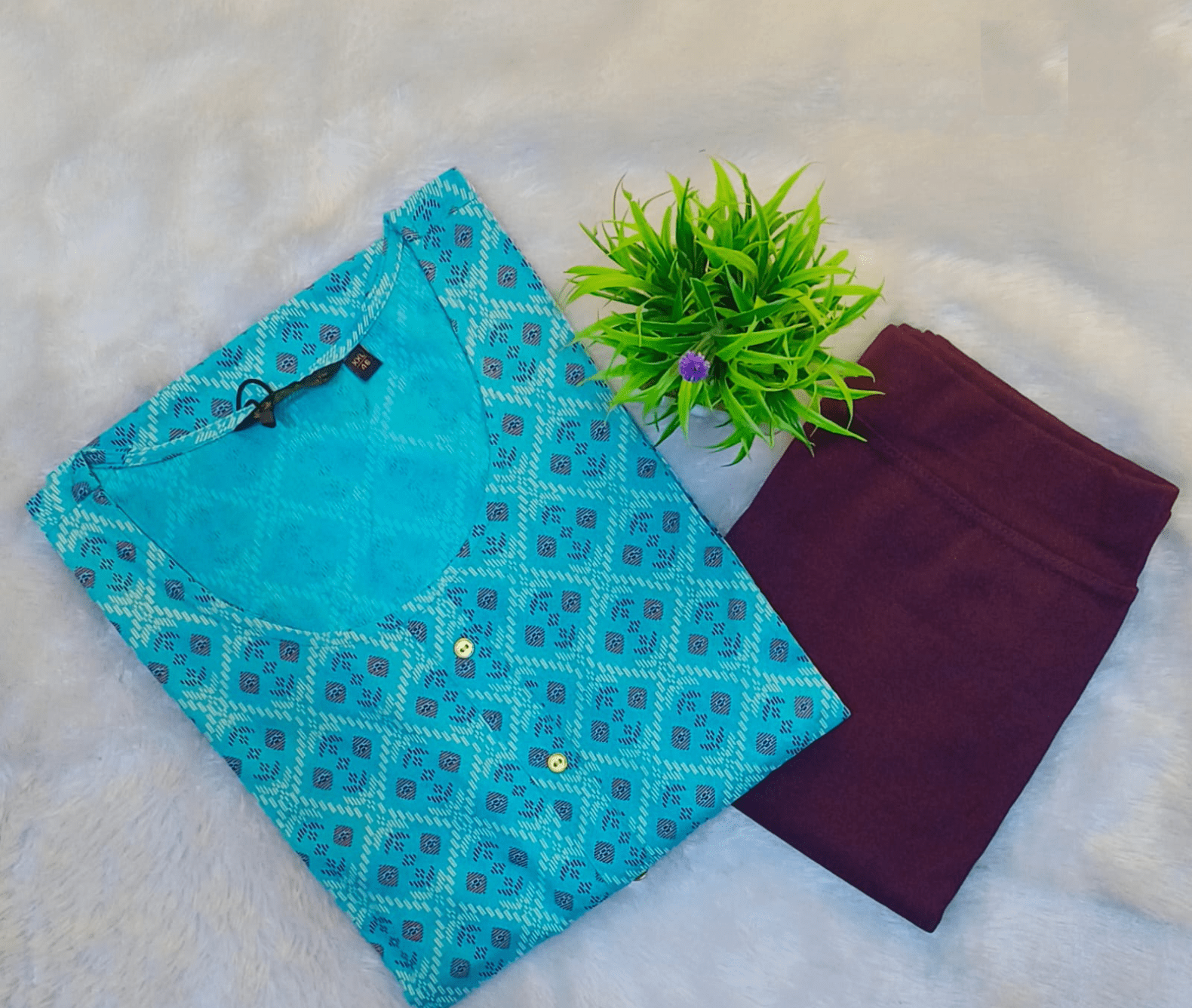 360 Rs kurti with jeggings